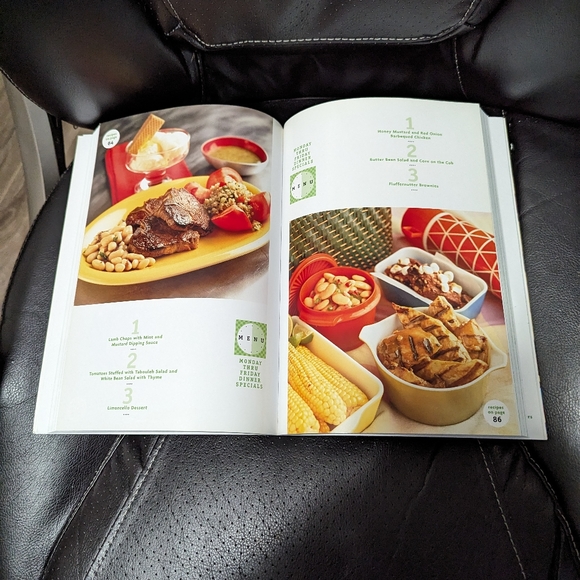Rachael Ray 30 minute Meals Cookbook. Food network. - Picture 5 of 7